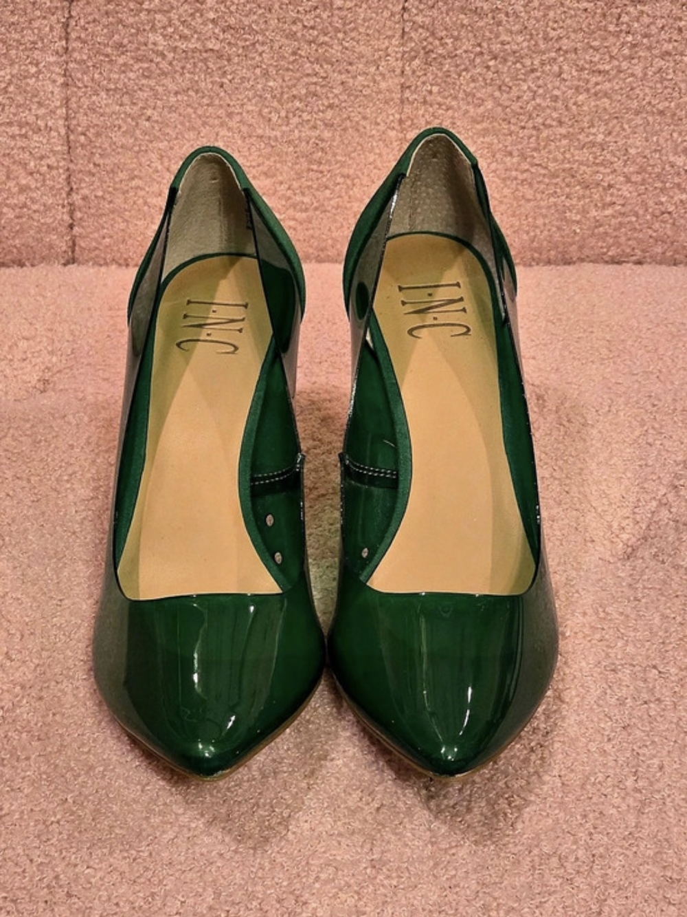 INC International Concepts Pointed Toe Heels in Green
